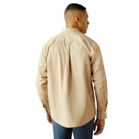 Picture of Ariat 10058558 Lightweight Solid Twill Classic Fit Shirt