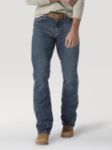 Picture of Wrangler WRT20 Wrangler Retro® Boot Cut Jean