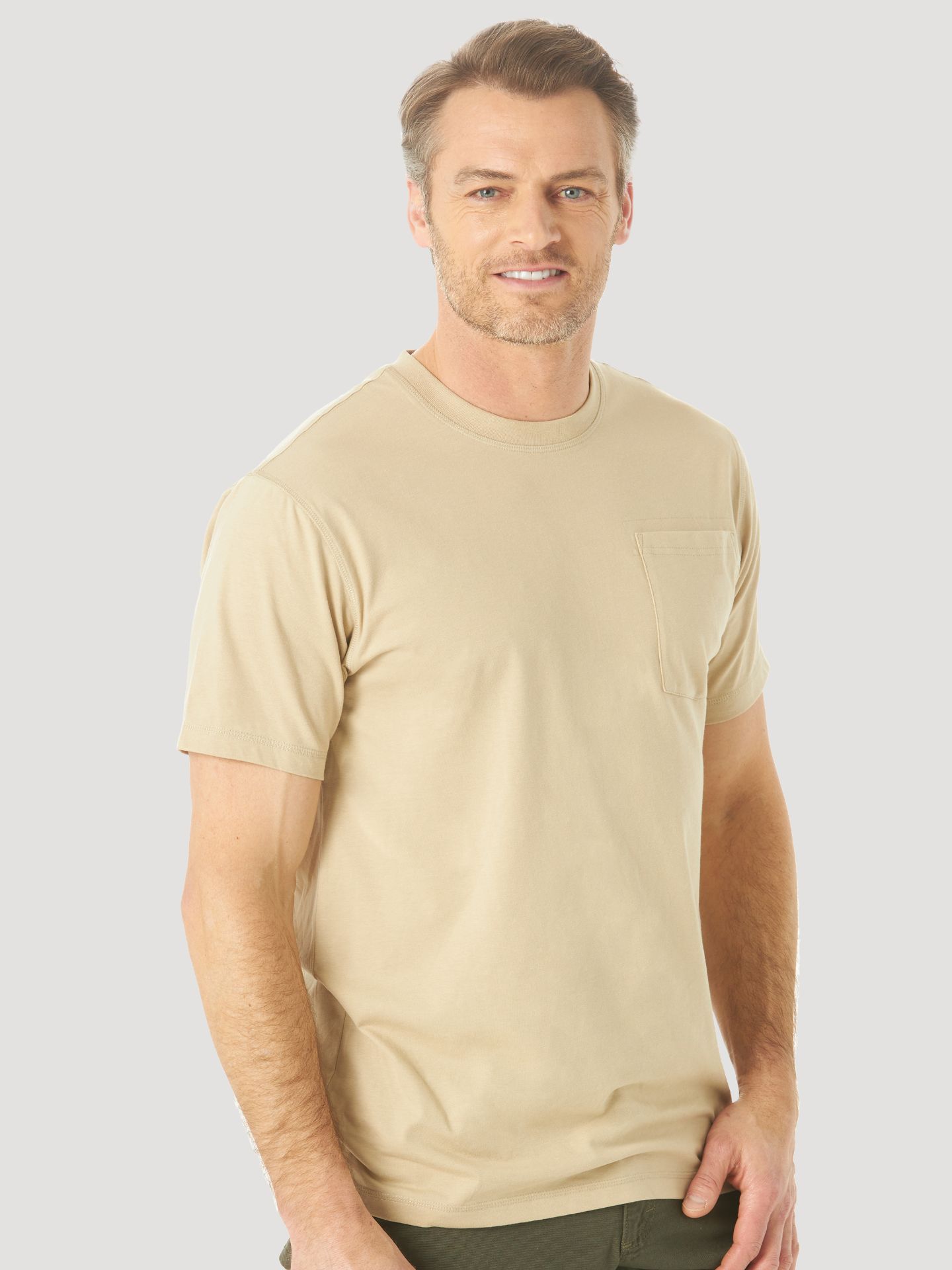 Picture of Wrangler 3W701 Riggs Workwear® Pocket Performance T-Shirt