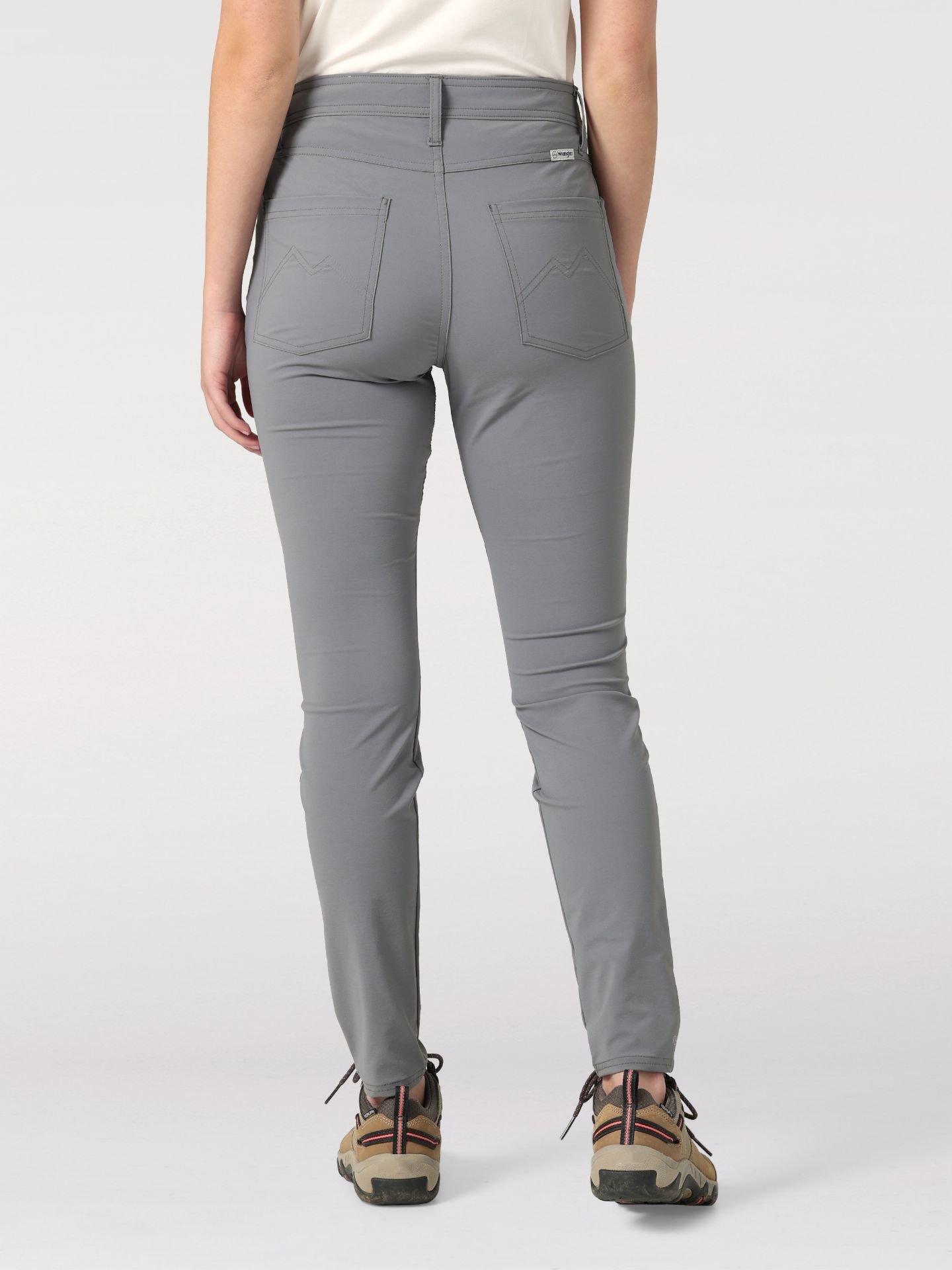 Picture of Wrangler 112323614 ATG -x- Womens FWDS 5 Pocket Skinny
