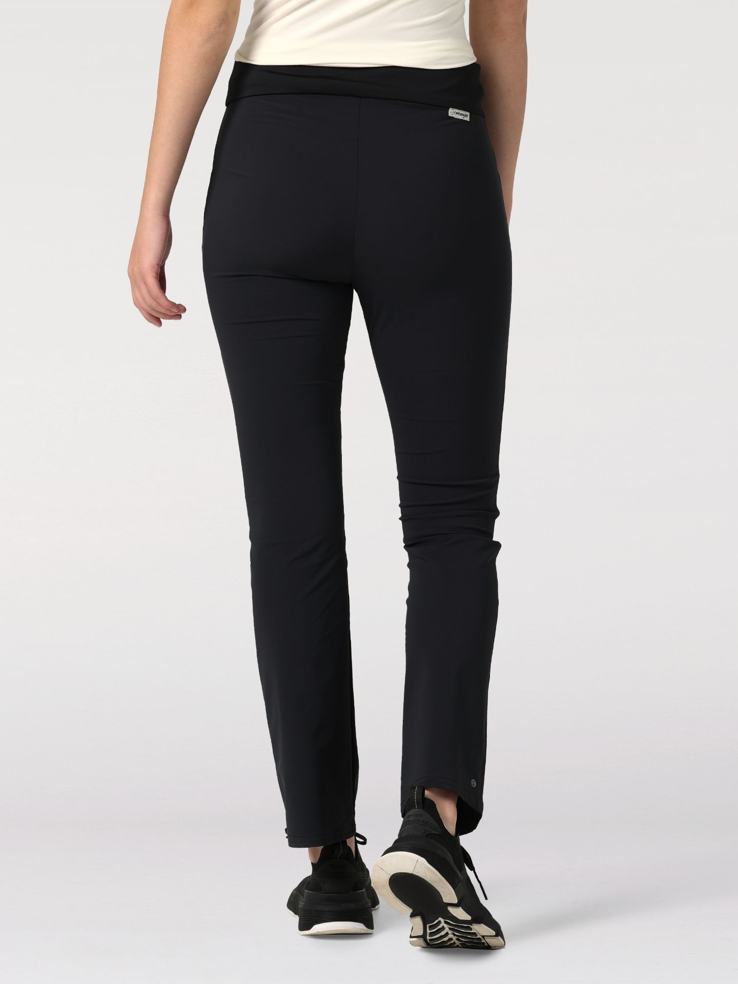 Picture of Wrangler 112323827 ATG -x- Womens FWDS Pull on Kick Flare Pant