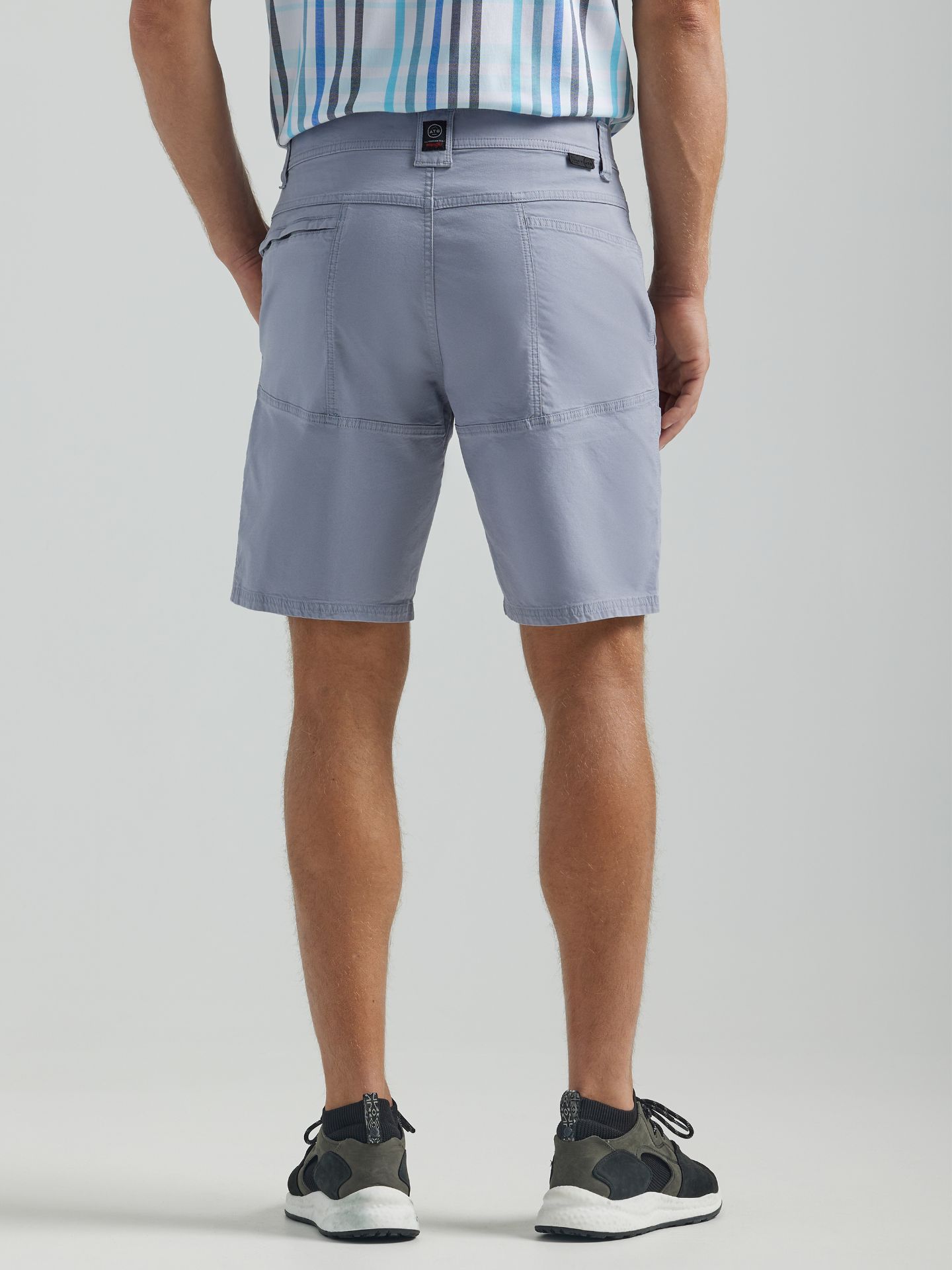Picture of Wrangler 112333302 ATG -x- Side Pocket Utility Short