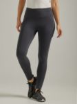 Picture of Wrangler 112333857 ATG -x- Destination Legging