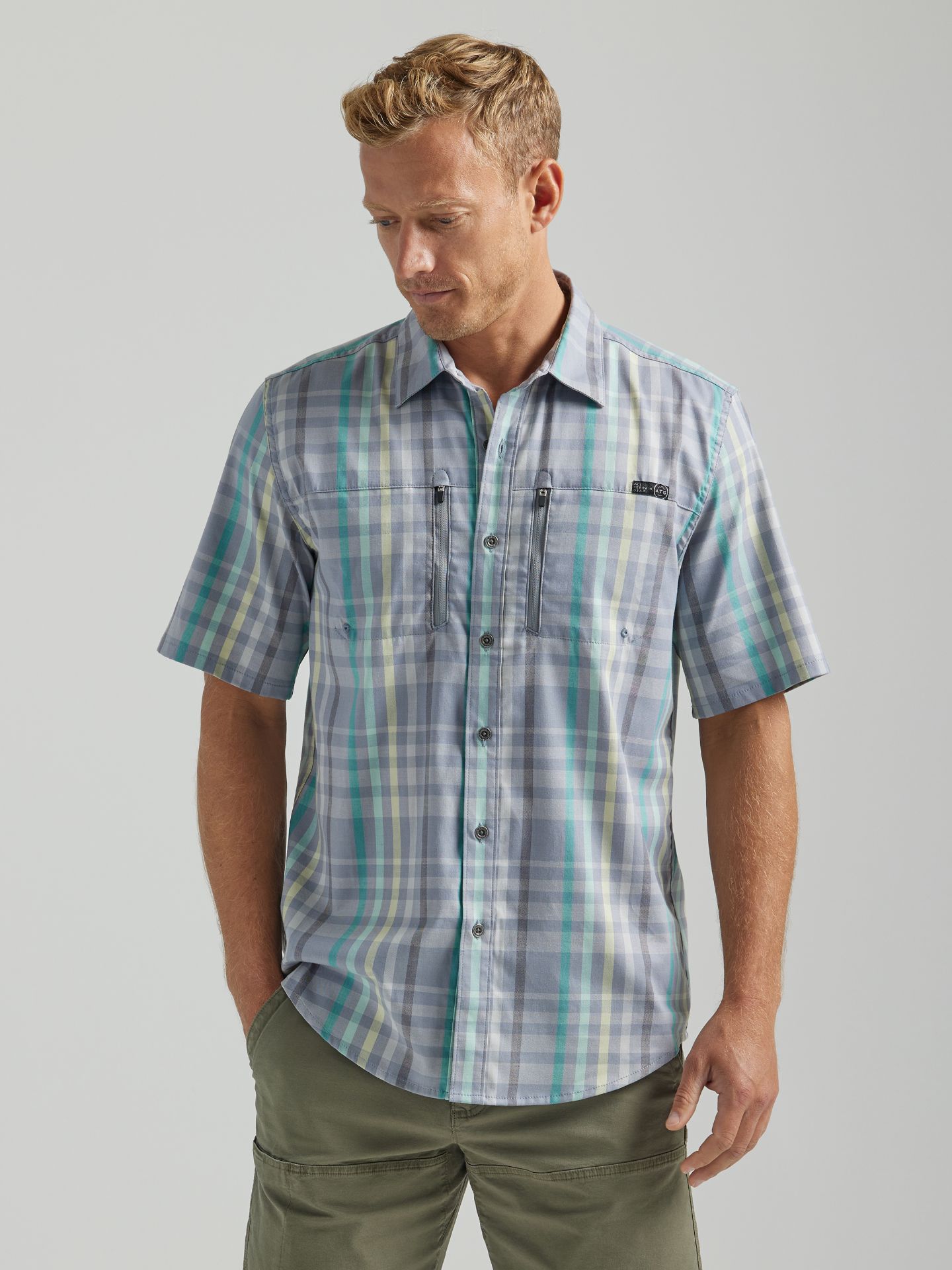 Picture of Wrangler 112333873 ATG -x- Horizon Shirt