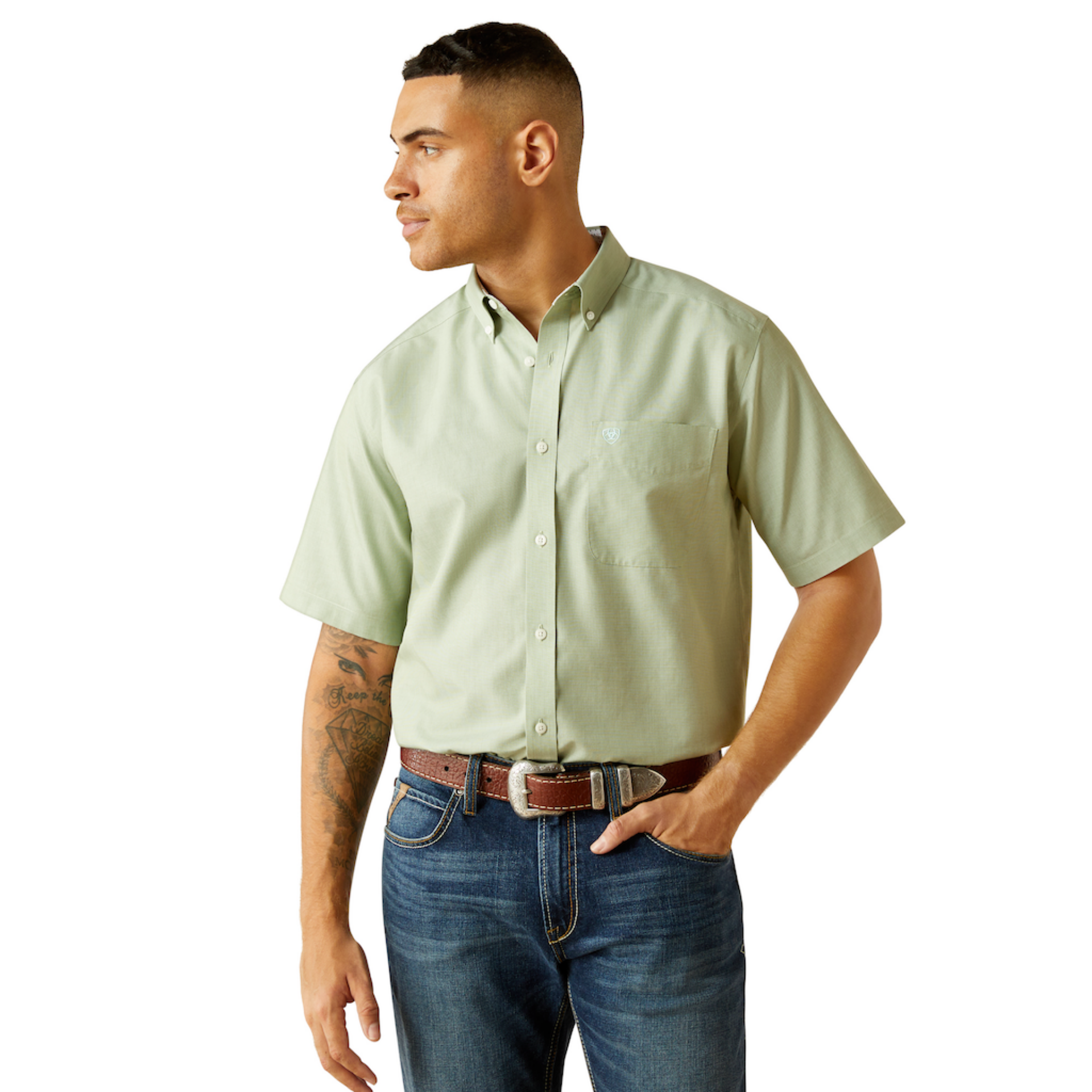 Picture of Ariat 10058980 Wrinkle Free Solid Classic Fit Shirt
