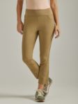 Picture of Wrangler 112331292 ATG -x- Womens FWDS Pull on Kick Flare Pant