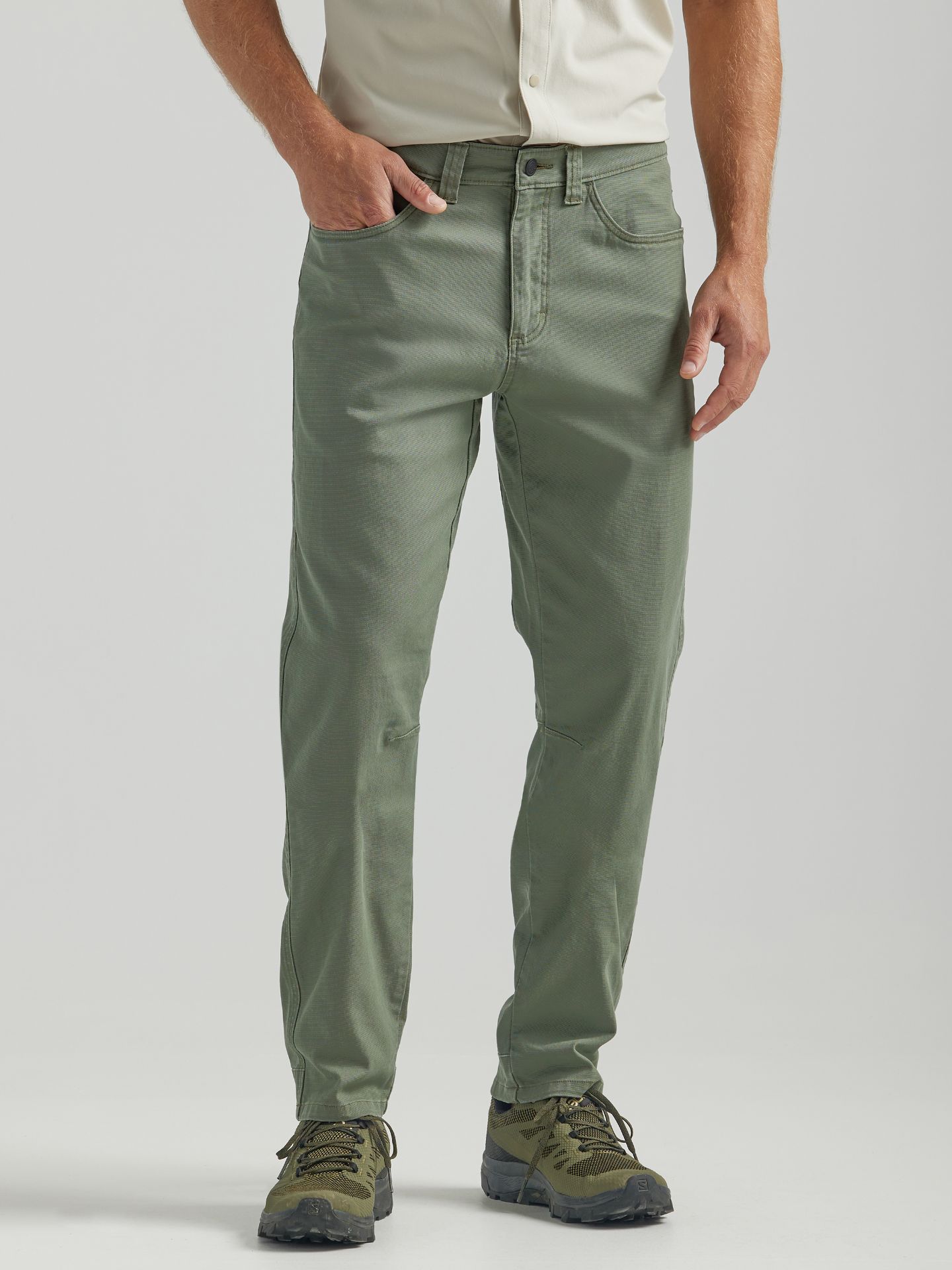 Picture of Wrangler 112331043 ATG -x- 5 Pocket Outdoor Pant